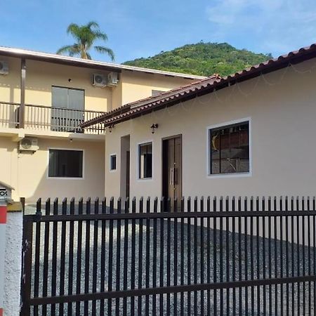 Hotel Quitinete Vó Ana Penha  Exterior foto